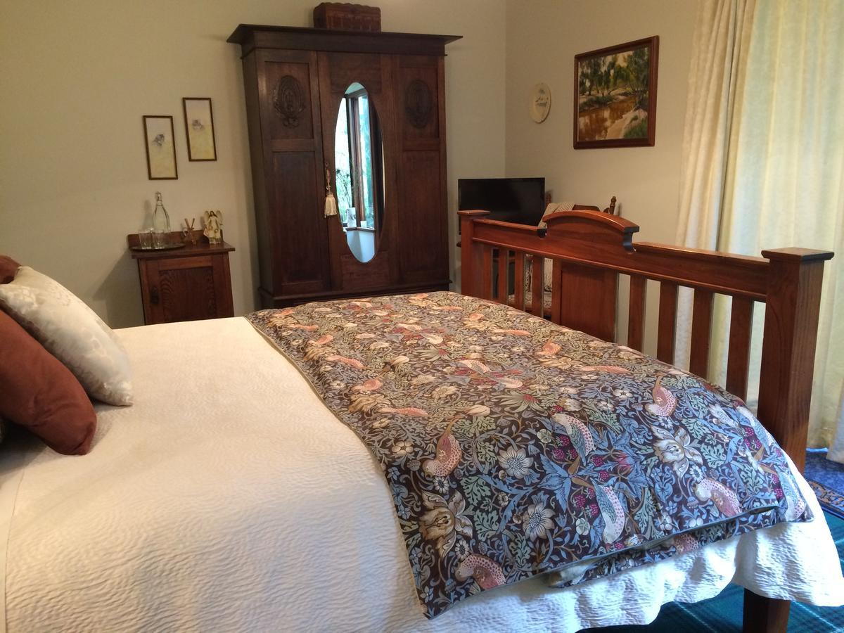 Whispering Pines Bed And Breakfast Collie Exteriör bild